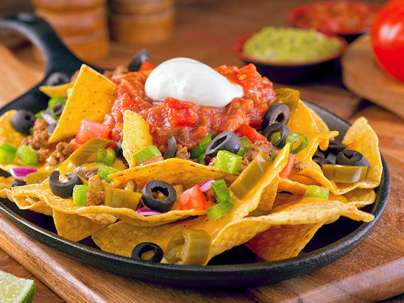 Bill’s Spicy Tomato Chutney with Nachos